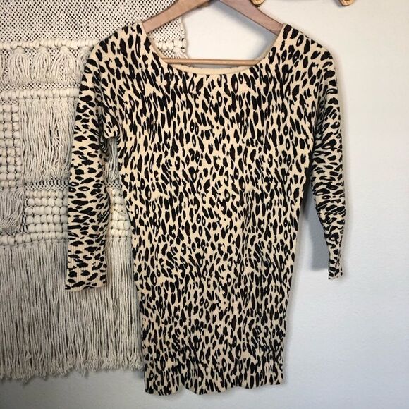 Forever 21 Leopard Sweater S - Picture 1 of 5